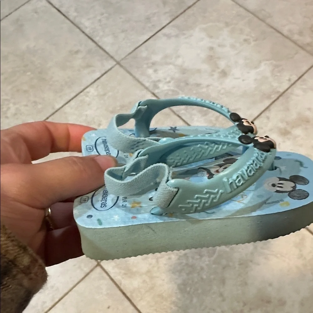 Havainas Disney Mickey Mouse Blue Sandals Flip Flops 5 infant